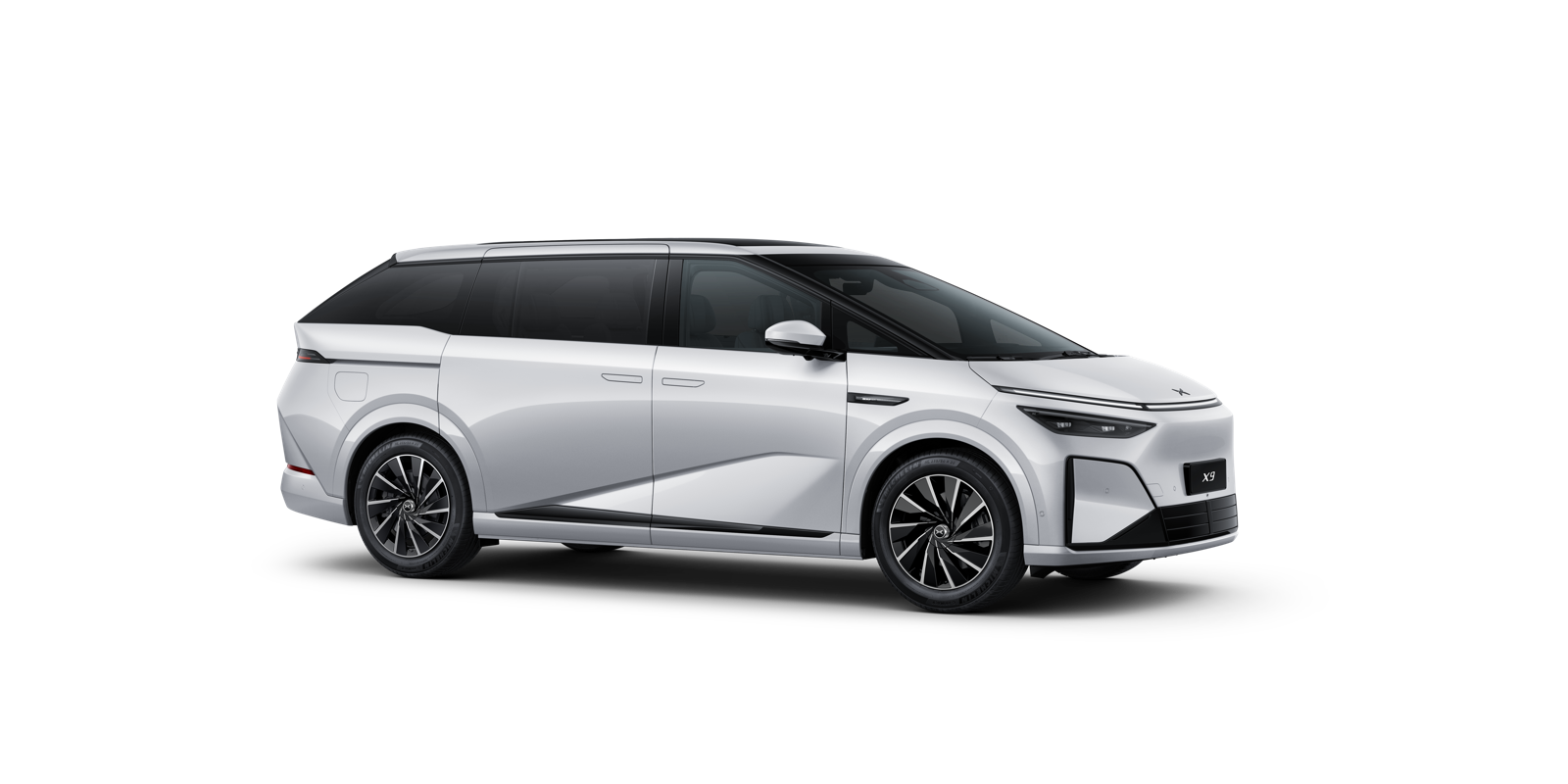 XPENG X9 – elektrischer Großraum-Van in Weiß, Seitenansicht